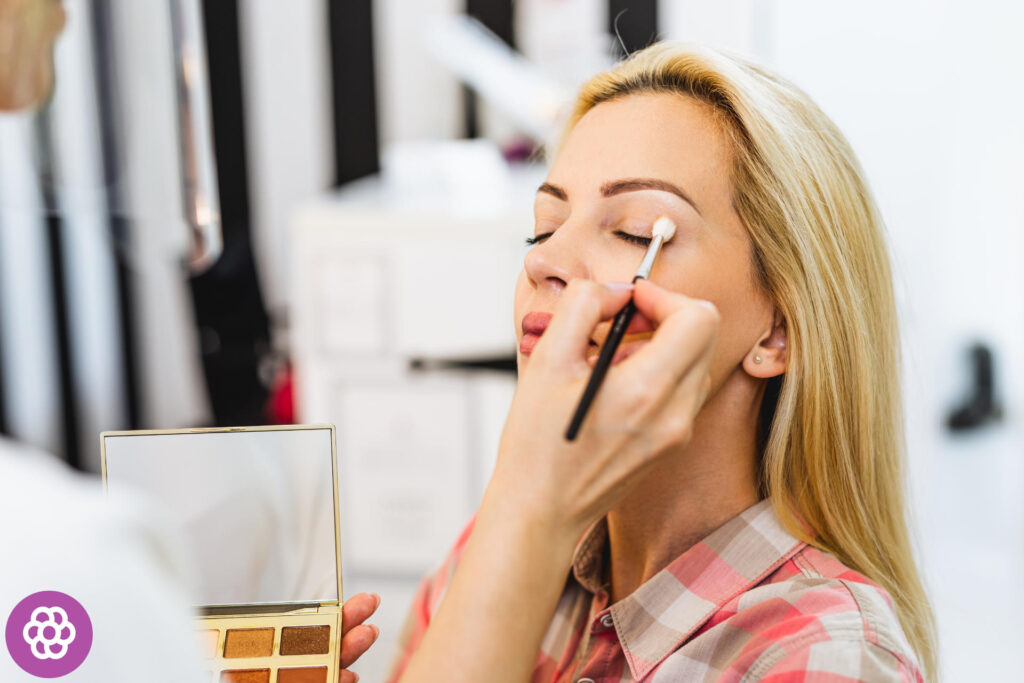 cómo maquillarse en casa